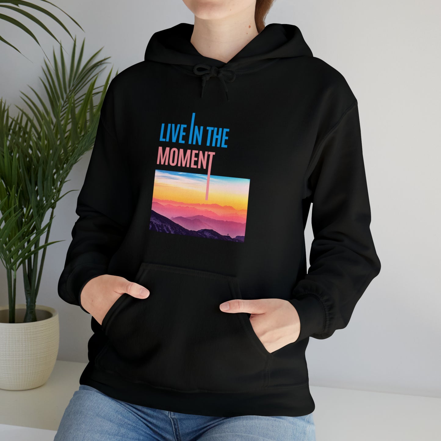 Live in the Moment Unisex Heavy Blend Hooded Sweatshirt