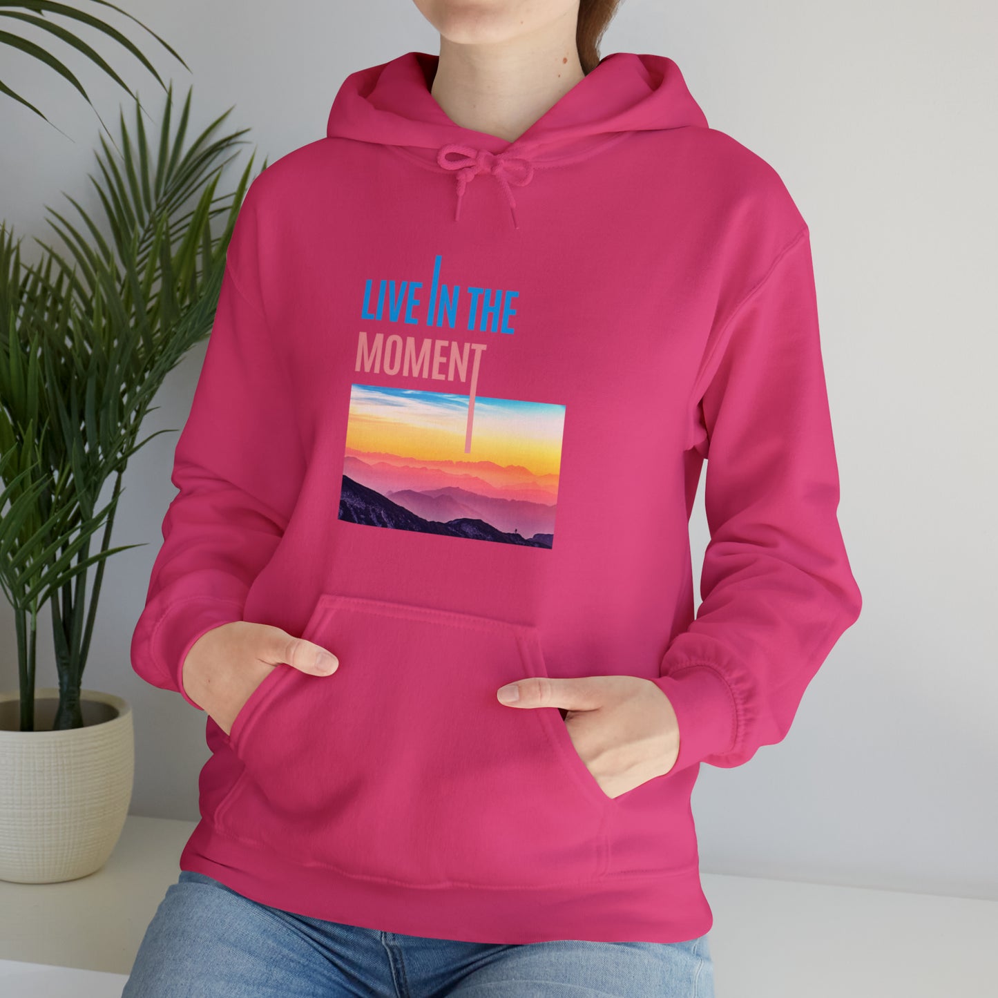 Live in the Moment Unisex Heavy Blend Hooded Sweatshirt